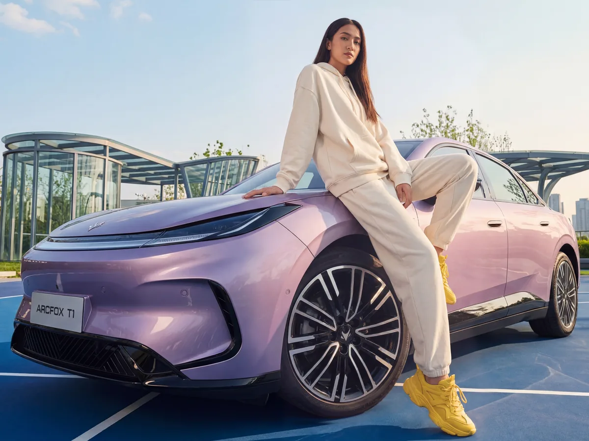 Twilight Purple ARCFOX T1 parked on a rooftop court